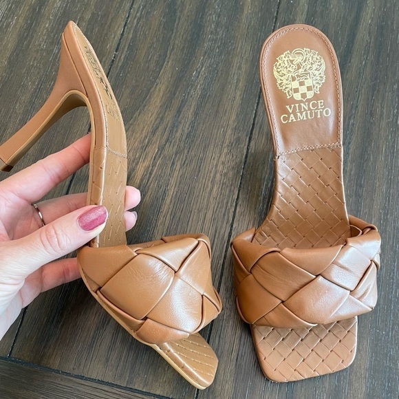 New Vince Camuto Brelanie Braided Heeled Sandal in Barn Brown Leather - Picture 1 of 9
